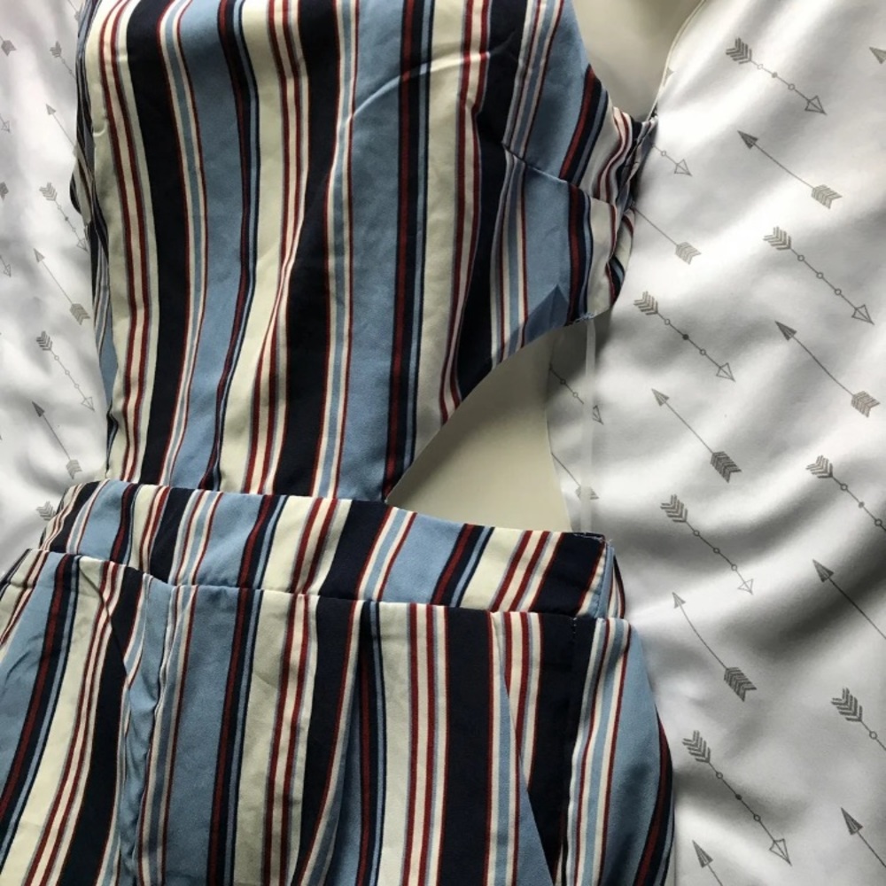 NWT Jumpsuit - Picture 2 of 5